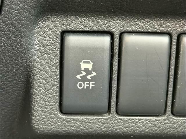 NISSAN X-TRAIL 4WD 2011 Image 31