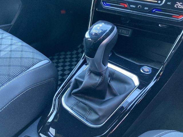 VOLKSWAGEN T-ROC 2022 Image 31