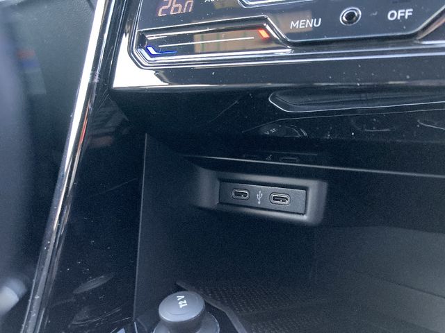 VOLKSWAGEN T-ROC 2022 Image 31