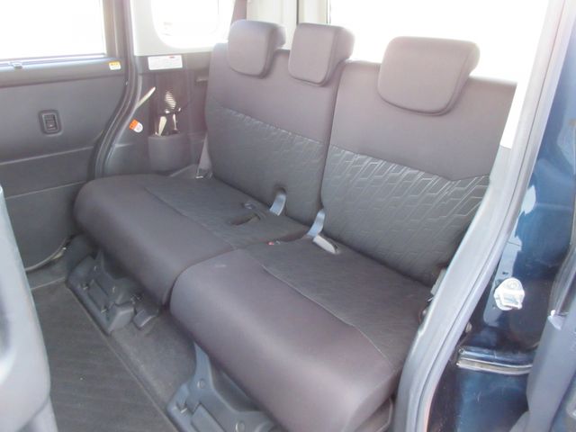 TOYOTA ROOMY 2017 Image 31