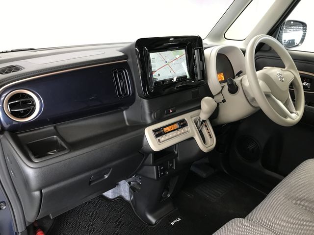 SUZUKI WAGON R SMILE 2024 Image 31