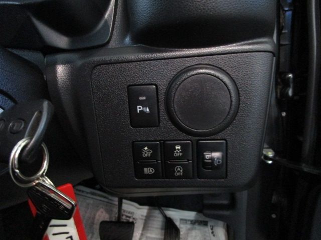 DAIHATSU MIRA E:S 4WD 2019 Image 31