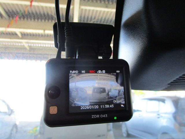 DAIHATSU MIRA E:S 4WD 2019 Image 31