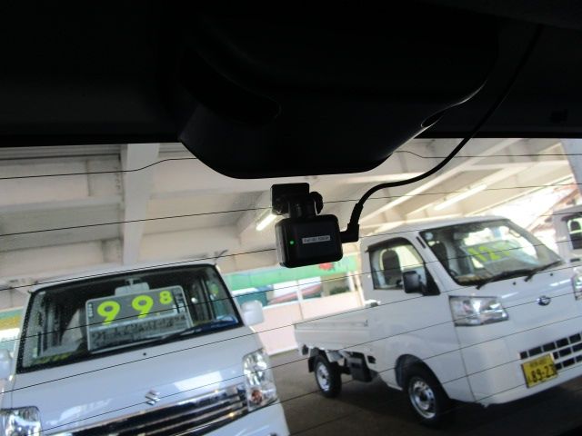 DAIHATSU MIRA E:S 4WD 2019 Image 31