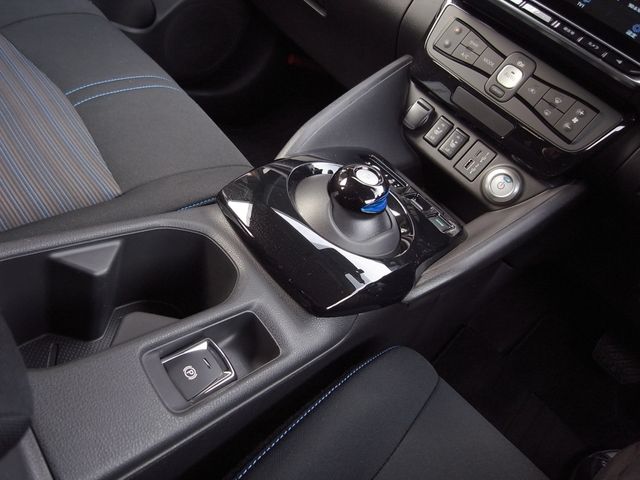 NISSAN LEAF 2023 Image 31