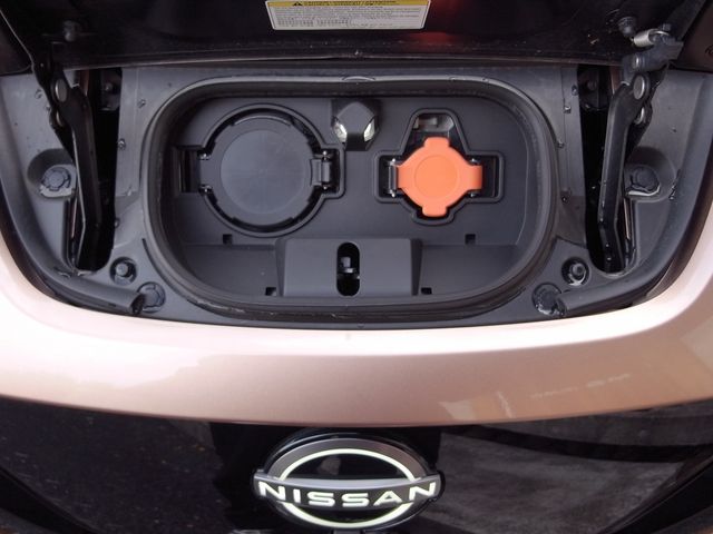 NISSAN LEAF 2023 Image 31