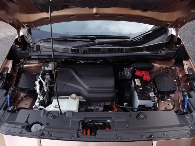 NISSAN LEAF 2023 Image 31