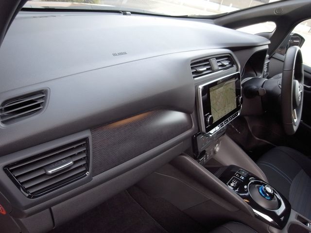 NISSAN LEAF 2023 Image 31