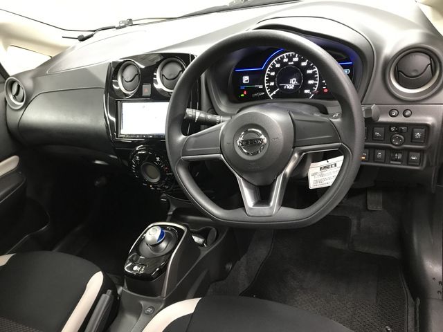 NISSAN NOTE 4WD 2020 Image 31