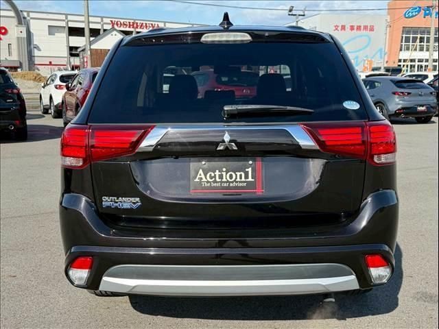 MITSUBISHI OUTLANDER PHEV 2015 Image 31