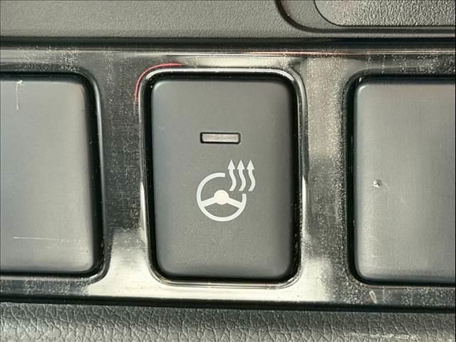 MITSUBISHI OUTLANDER PHEV 2015 Image 31