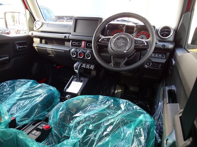 SUZUKI JIMNY NOMADE 2026 Image 31