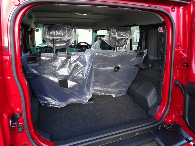 SUZUKI JIMNY NOMADE 2026 Image 31