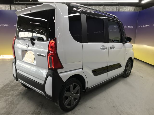 DAIHATSU TANTO FAN CROSS 4WD 2023 Image 31