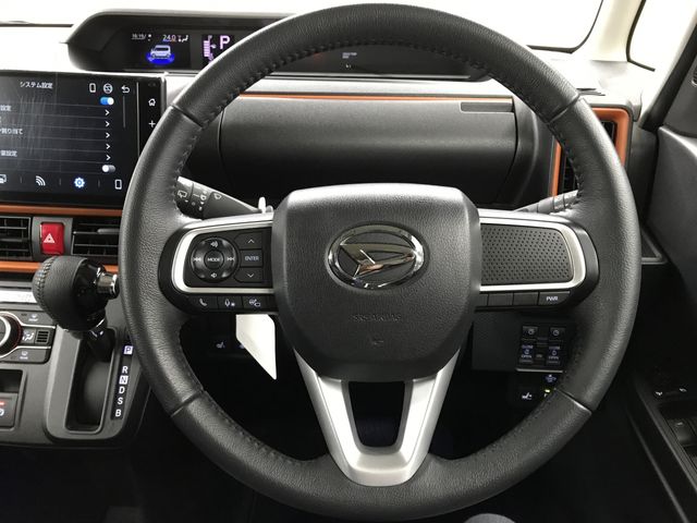 DAIHATSU TANTO FAN CROSS 4WD 2023 Image 31