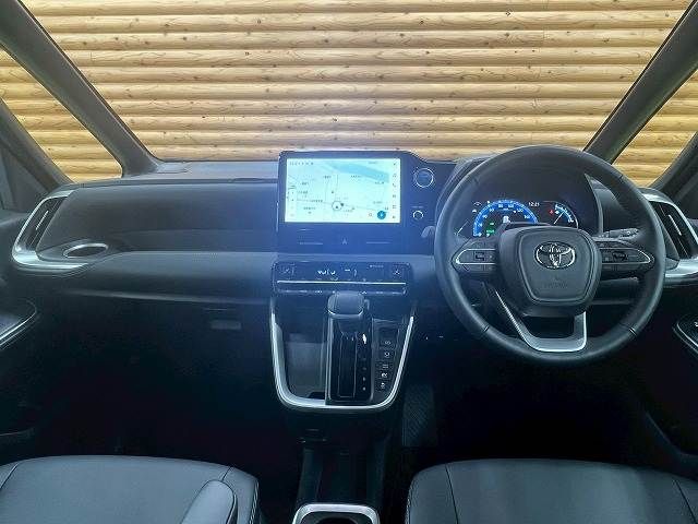 TOYOTA NOAH HYBRID 2023 Image 31