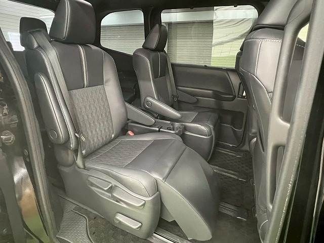 TOYOTA NOAH HYBRID 2023 Image 31