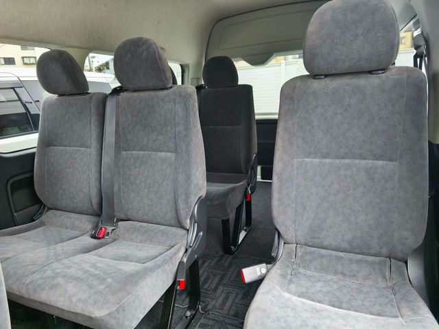 TOYOTA HIACE WAGON 2018 Image 31