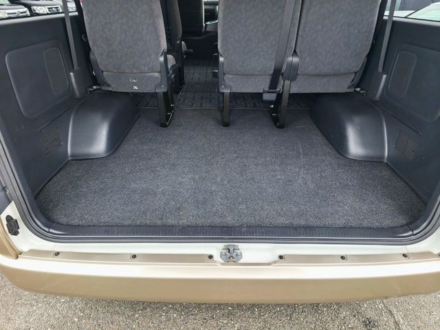 TOYOTA HIACE WAGON 2018 Image 31