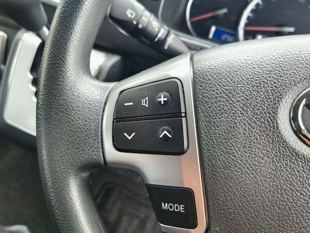 TOYOTA HIACE WAGON 2018 Image 31