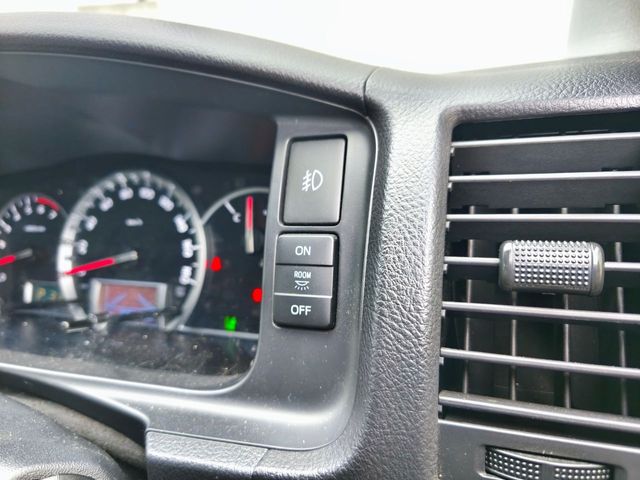 TOYOTA HIACE WAGON 2018 Image 31