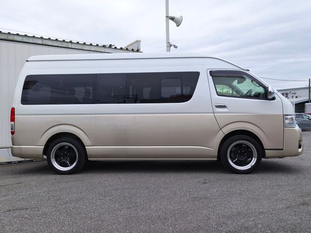 TOYOTA HIACE WAGON 2018 Image 31