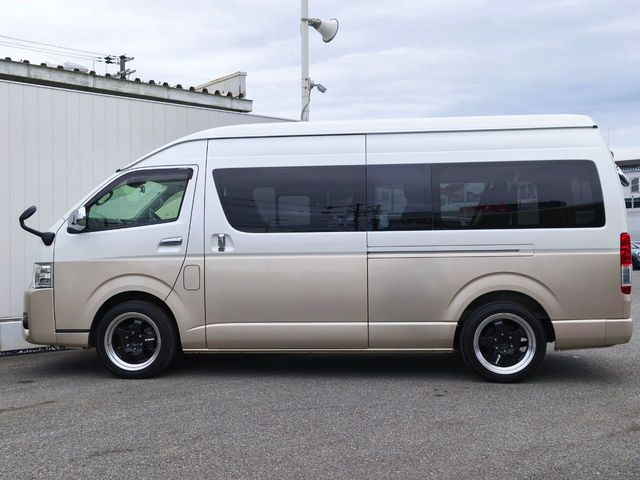 TOYOTA HIACE WAGON 2018 Image 31