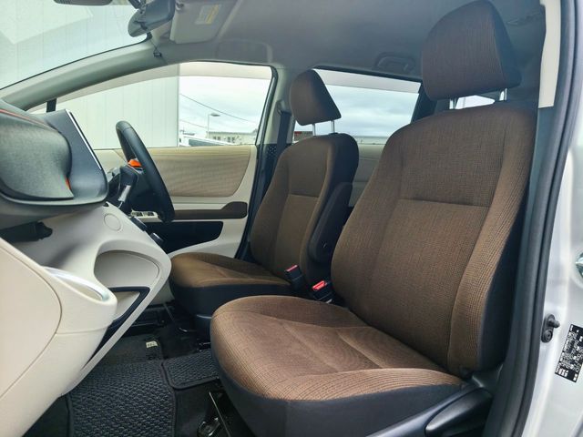 TOYOTA SIENTA 2015 Image 31