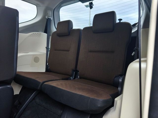 TOYOTA SIENTA 2015 Image 31