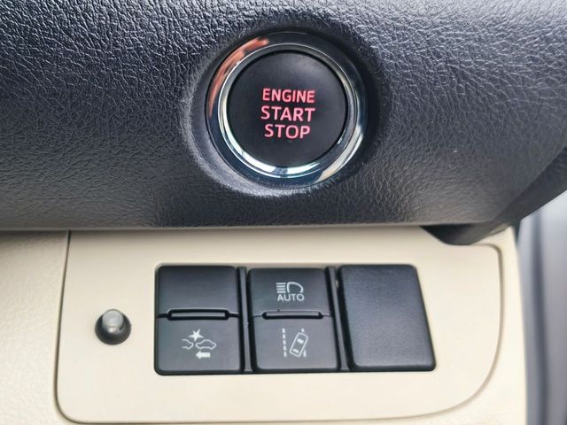 TOYOTA SIENTA 2015 Image 31