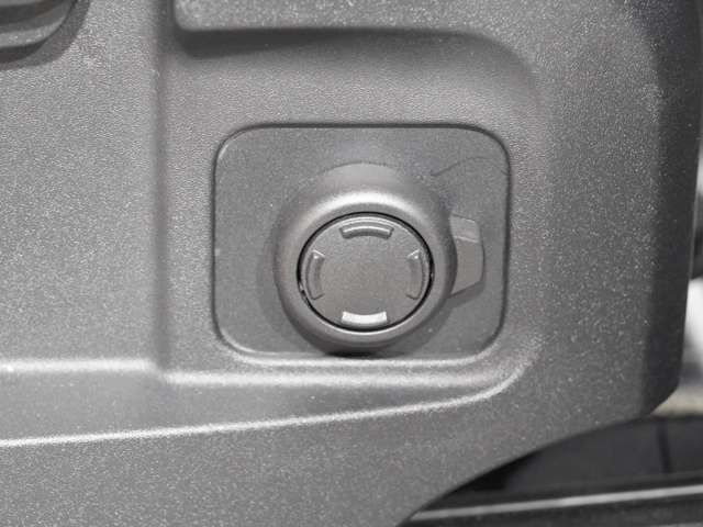 ROVER DEFENDER 2023 Image 31