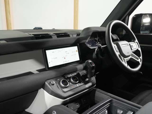 ROVER DEFENDER 2023 Image 31