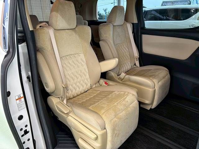 TOYOTA VELLFIRE  HYBRID 4WD 2020 Image 31