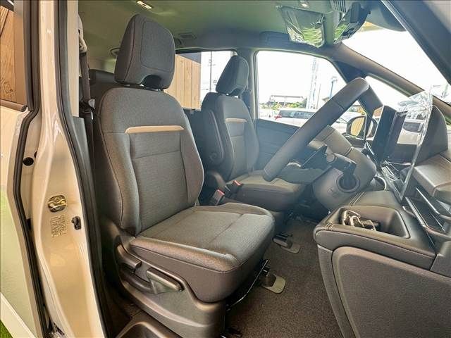 NISSAN SERENA  WG 4WD 2025 Image 31