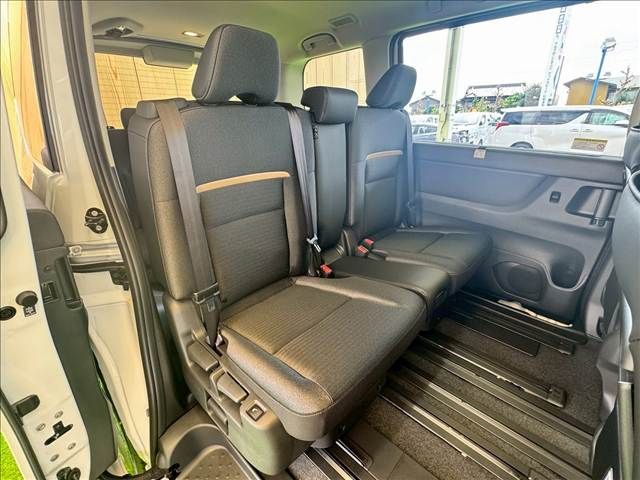 NISSAN SERENA  WG 4WD 2025 Image 31