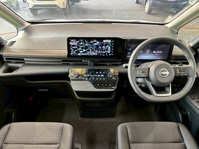 NISSAN SERENA  WG 4WD 2025 Image 31