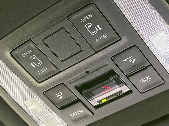 TOYOTA VOXY 4WD 2025 Image 31