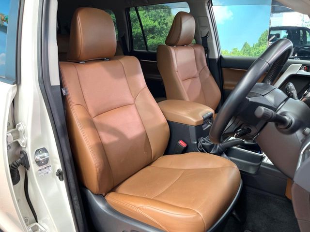TOYOTA LANDCRUISER PRADO 2022 Image 31