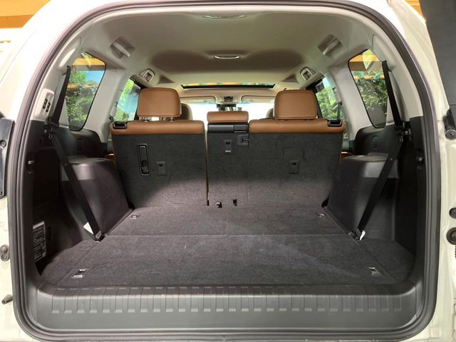 TOYOTA LANDCRUISER PRADO 2022 Image 31