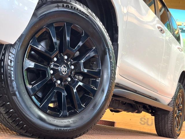 TOYOTA LANDCRUISER PRADO 2022 Image 31