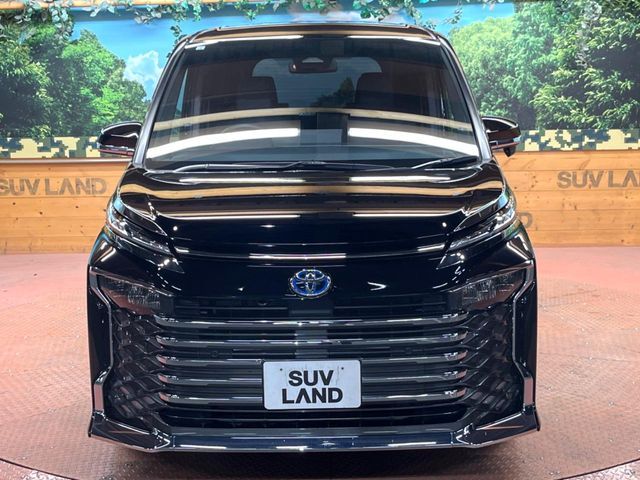 TOYOTA VOXY HYBRID 2023 Image 31