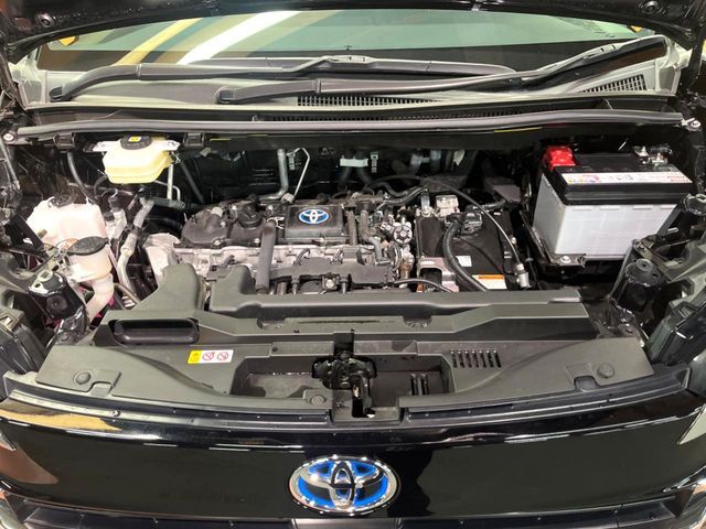 TOYOTA VOXY HYBRID 2023 Image 31