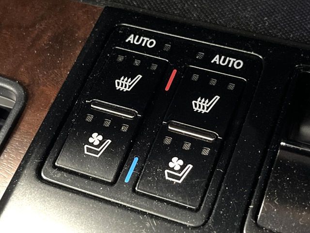 TOYOTA LEXUS RX450H 2WD 2019 Image 31