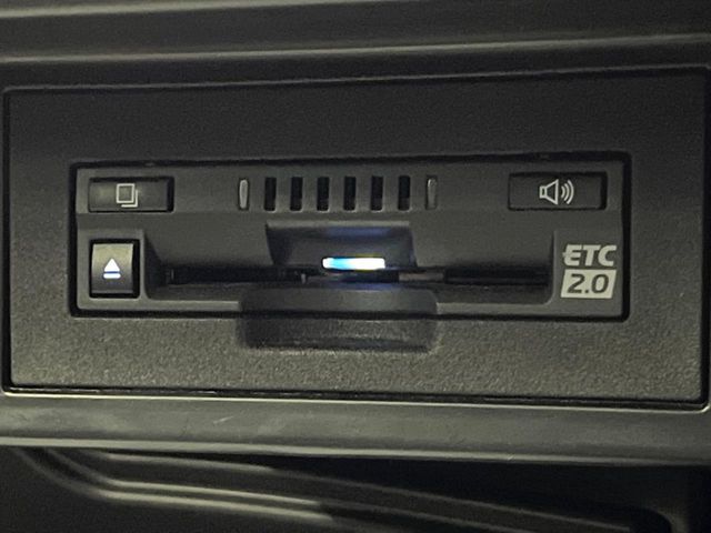 TOYOTA LANDCRUISER PRADO 2023 Image 31