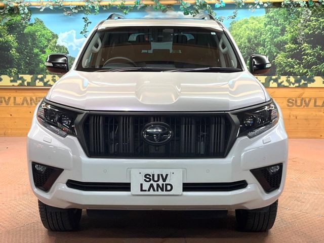 TOYOTA LANDCRUISER PRADO 2023 Image 31