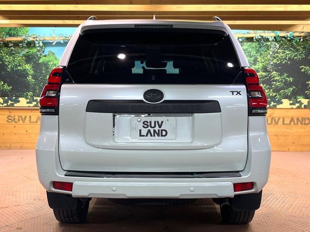 TOYOTA LANDCRUISER PRADO 2023 Image 31