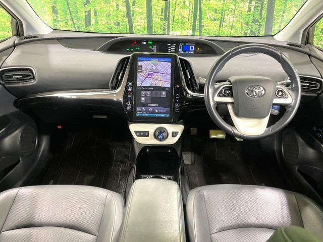 TOYOTA PRIUS PHV 2017 Image 31
