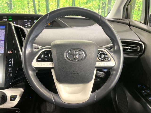 TOYOTA PRIUS PHV 2017 Image 31