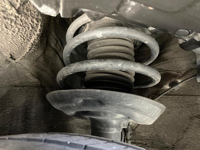 TOYOTA PRIUS PHV 2017 Image 31