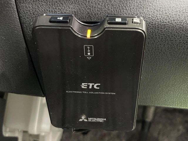 NISSAN NOTE 2015 Image 31